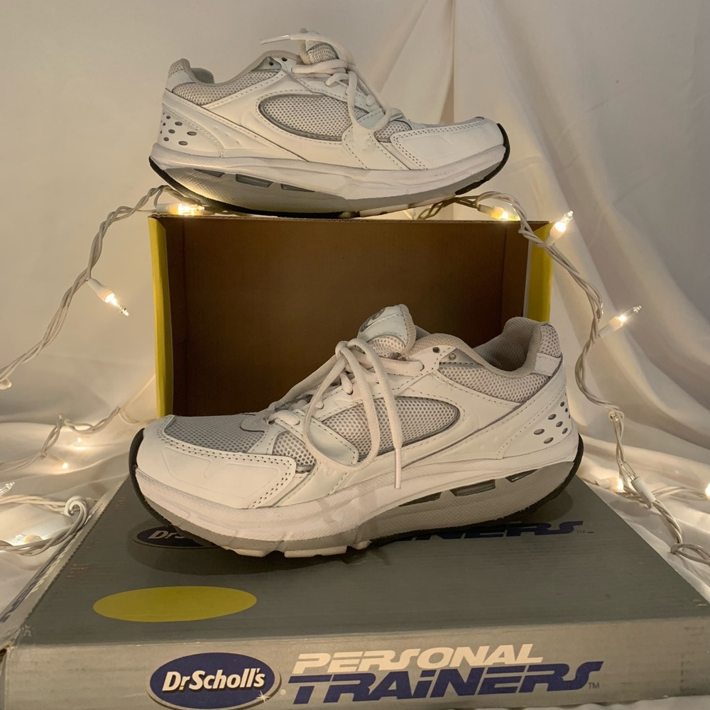 DrScholl’s - White Sneakers Brand New!